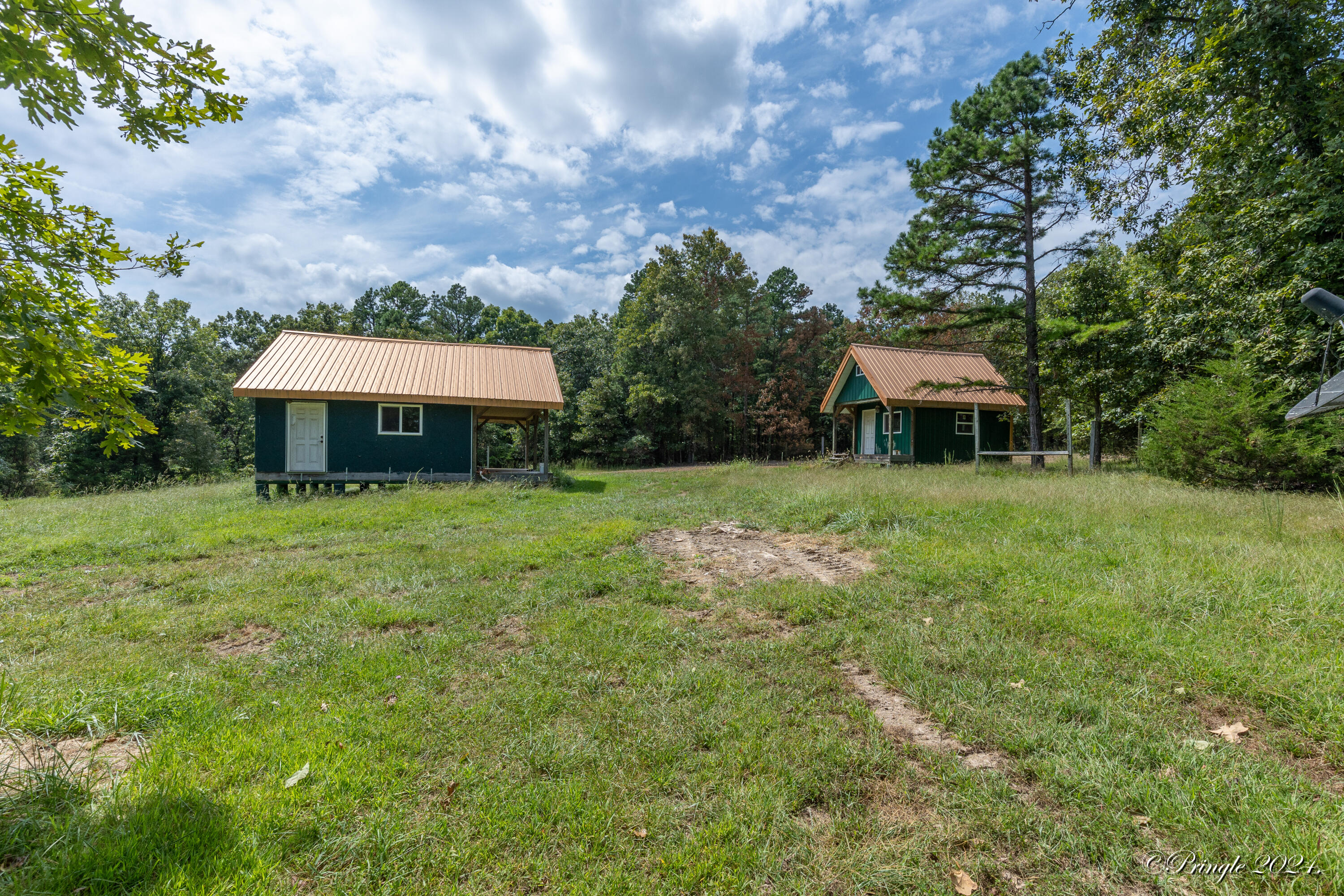 Photo 4 of 38 of 2561 County Road 5430 mobile home