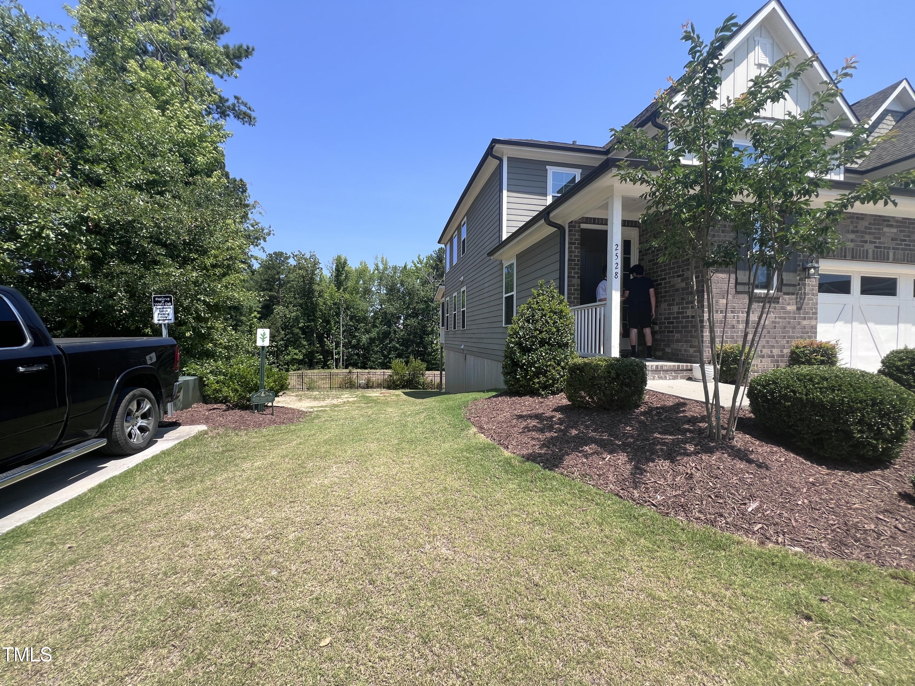 Photo 5 of 41 of 2528 Rambling Creek Road townhome