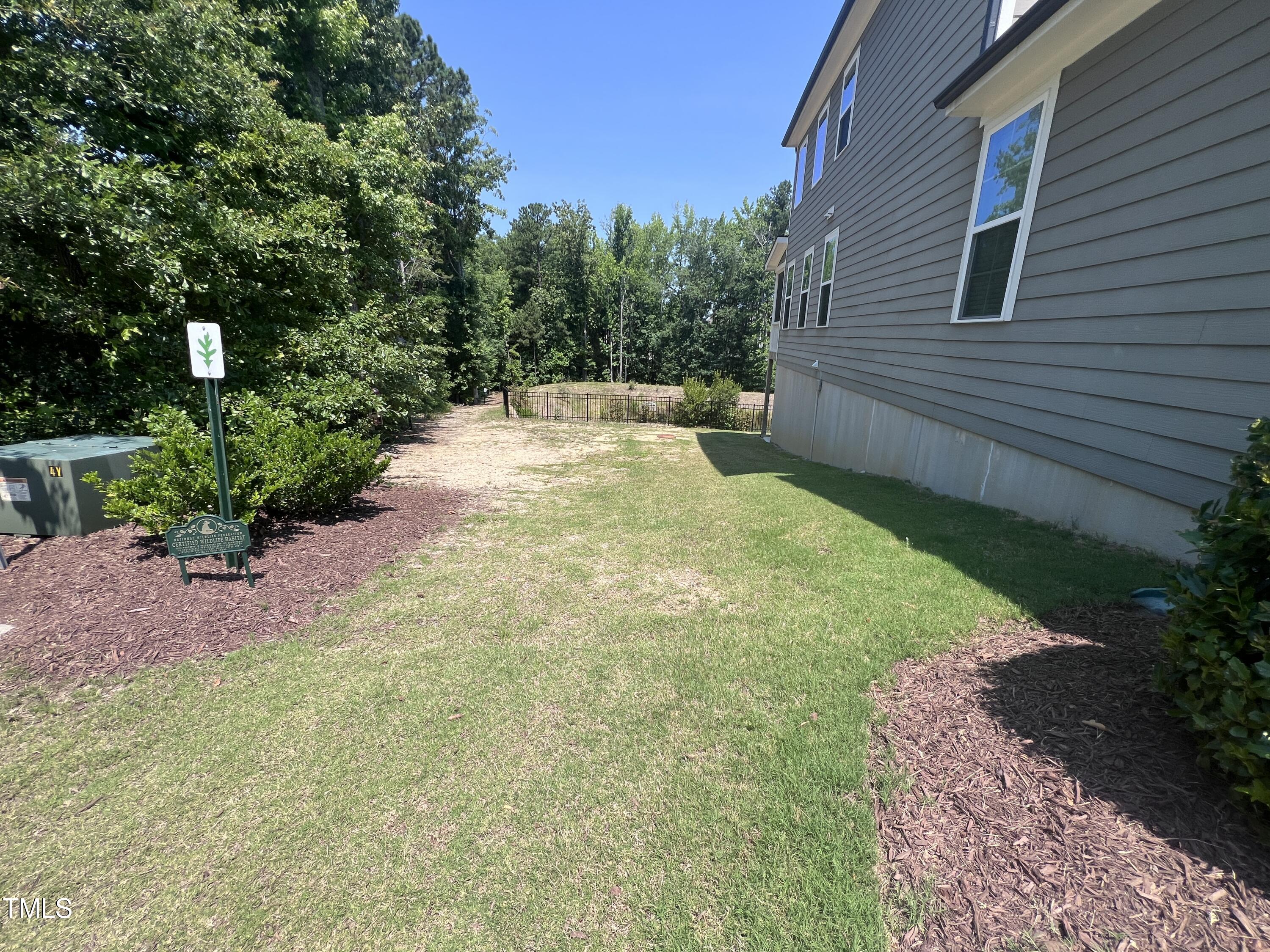 Photo 6 of 41 of 2528 Rambling Creek Road townhome