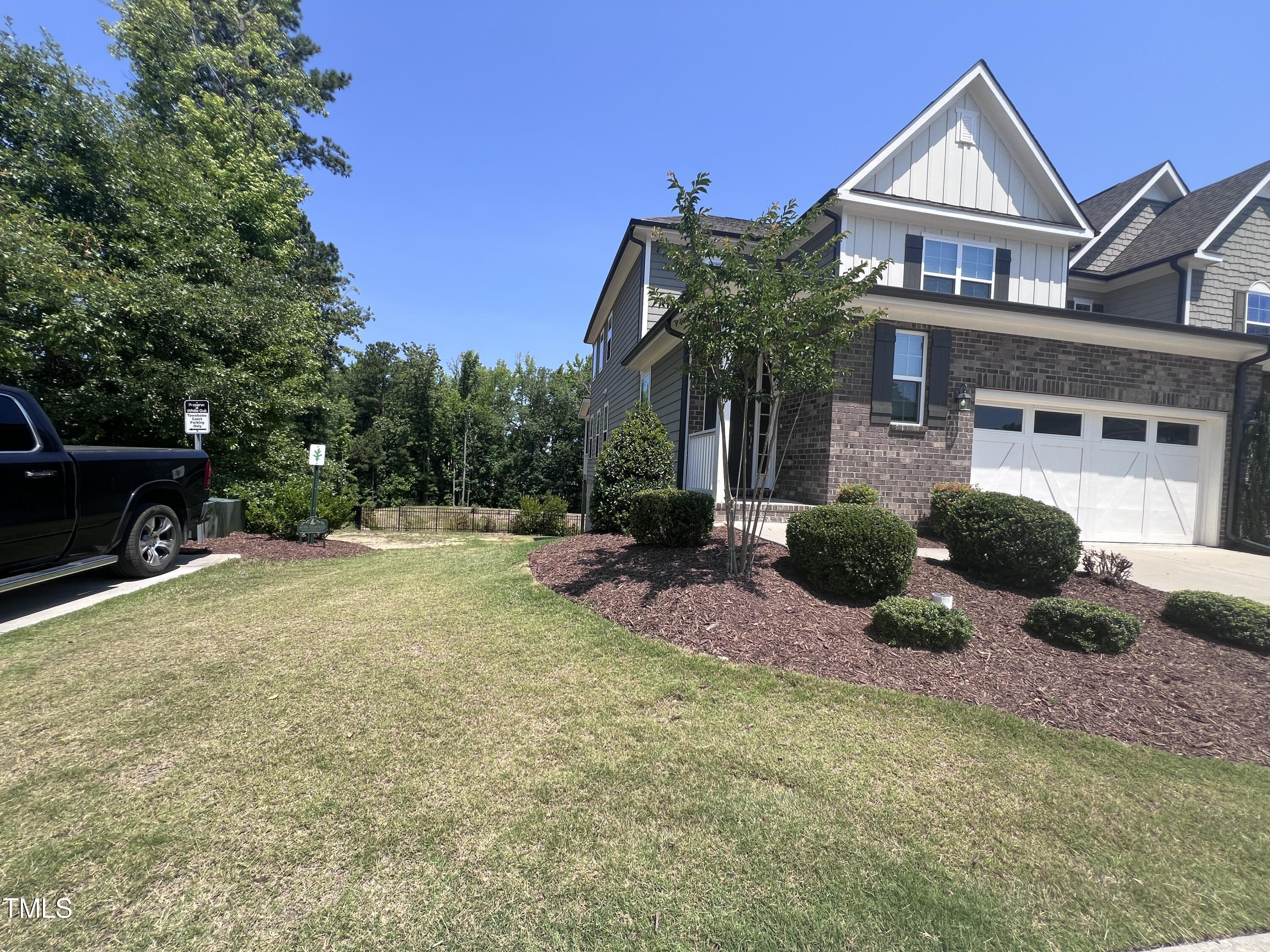 Photo 7 of 41 of 2528 Rambling Creek Road townhome