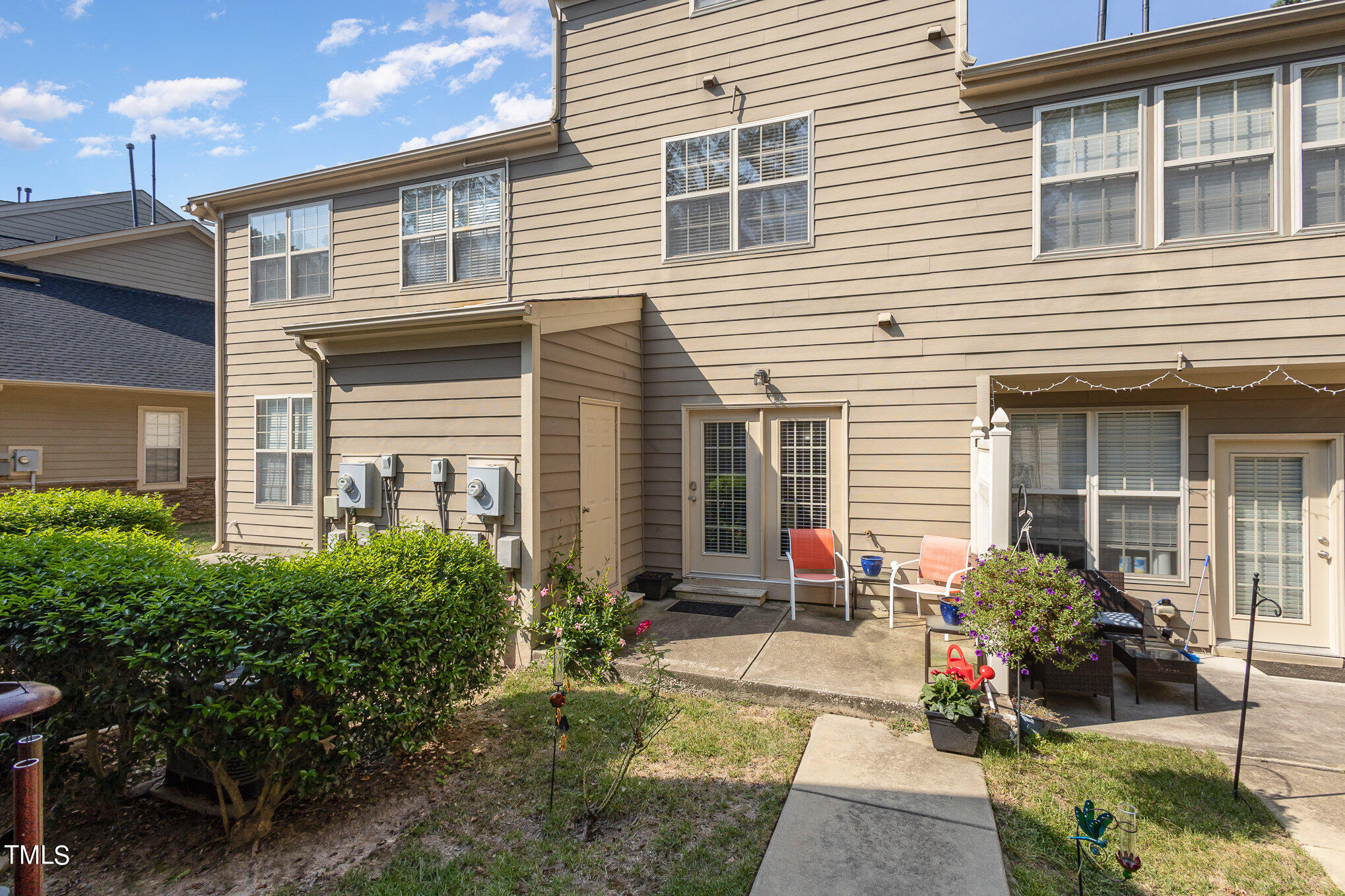 Photo 20 of 21 of 1517 Waterland Drive townhome