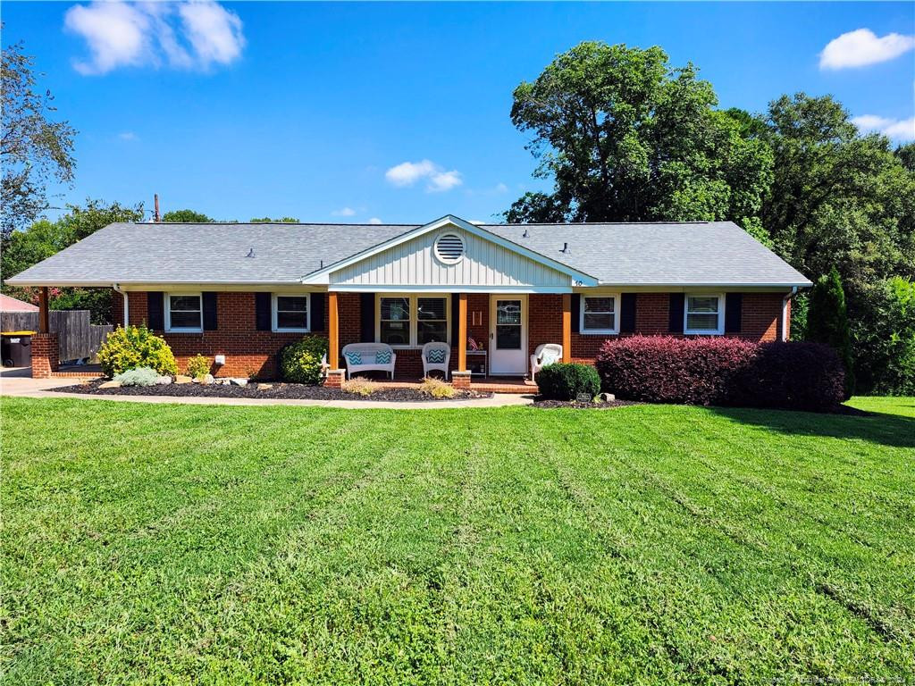 Photo 1 of 50 of 10 Spruce Pine Drive house