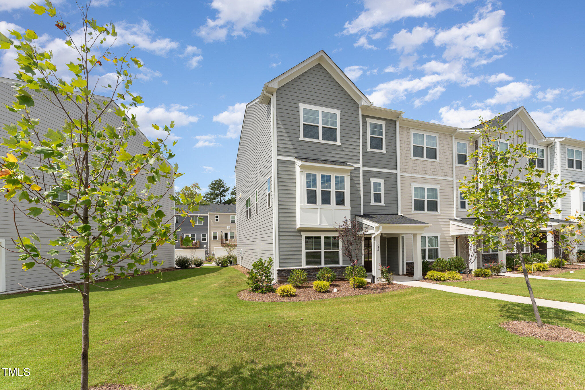 Photo 2 of 34 of 1332 Rosepine Drive townhome