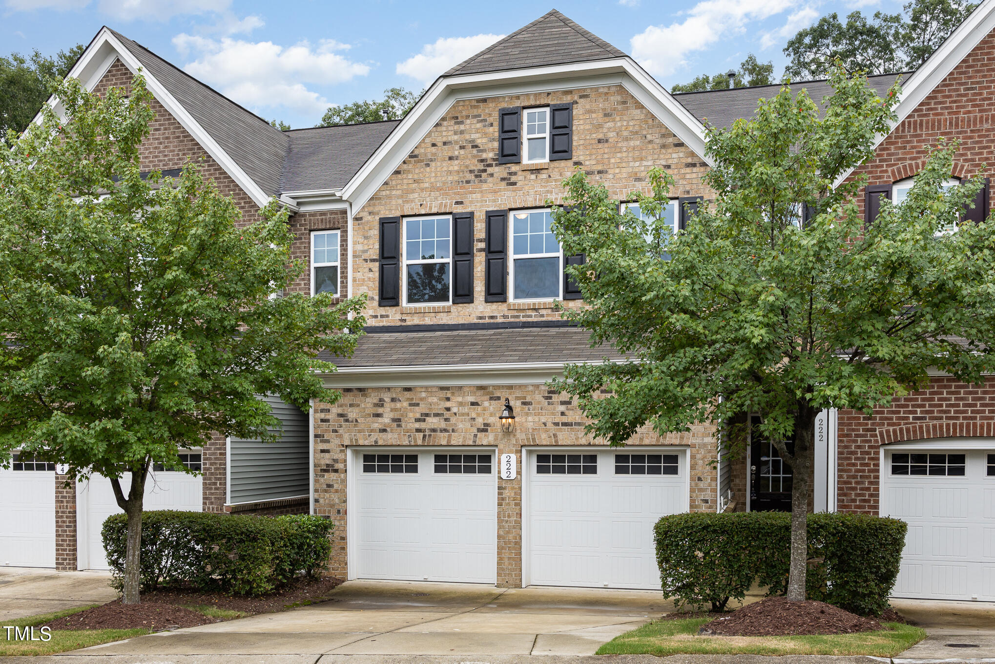 Photo 2 of 34 of 222 Kylemore Circle townhome