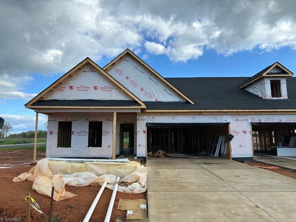 Photo 2 of 12 of 301 Beeson Court townhome