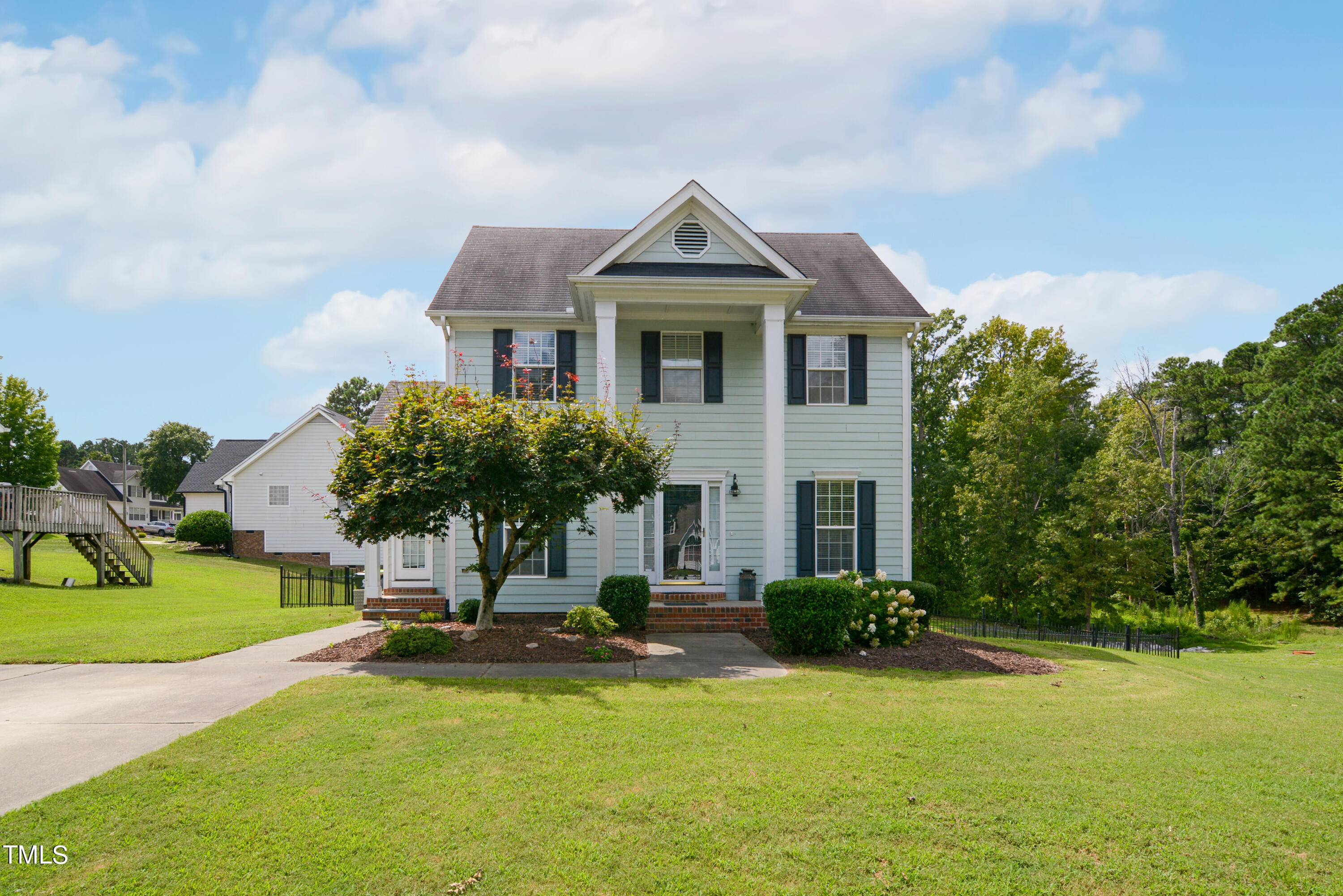 Photo 1 of 22 of 2047 Ferbow Street house