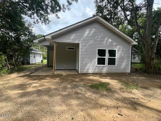 Photo 2 of 2 of 1007 N King Avenue house