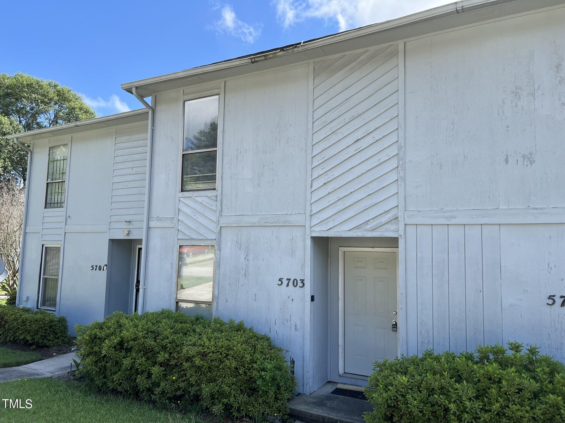 Photo 1 of 4 of 5703 Aftonshire Drive townhome