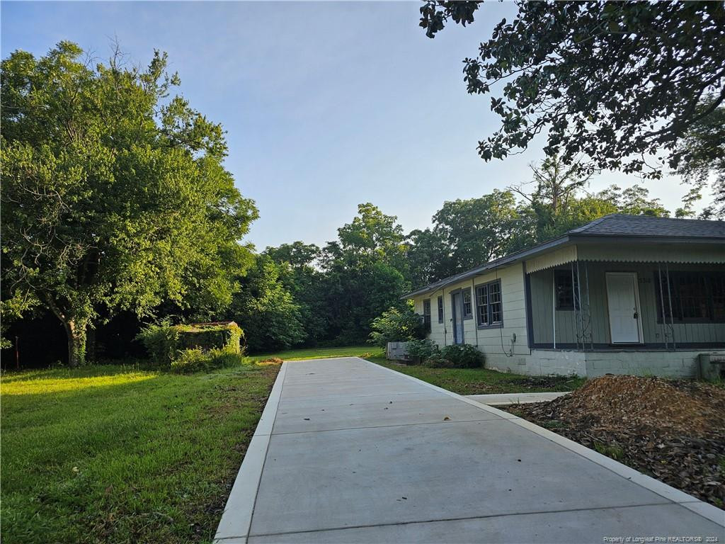 Photo 4 of 9 of 5318 Dairy Drive house