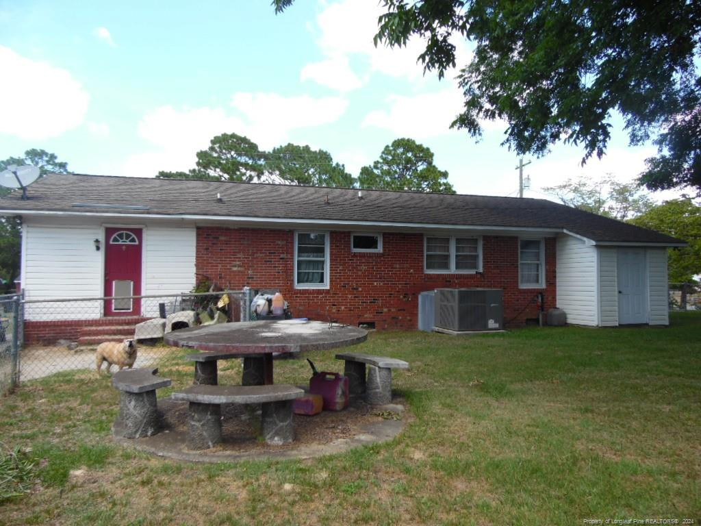 Photo 20 of 22 of 230 Vineland Drive house