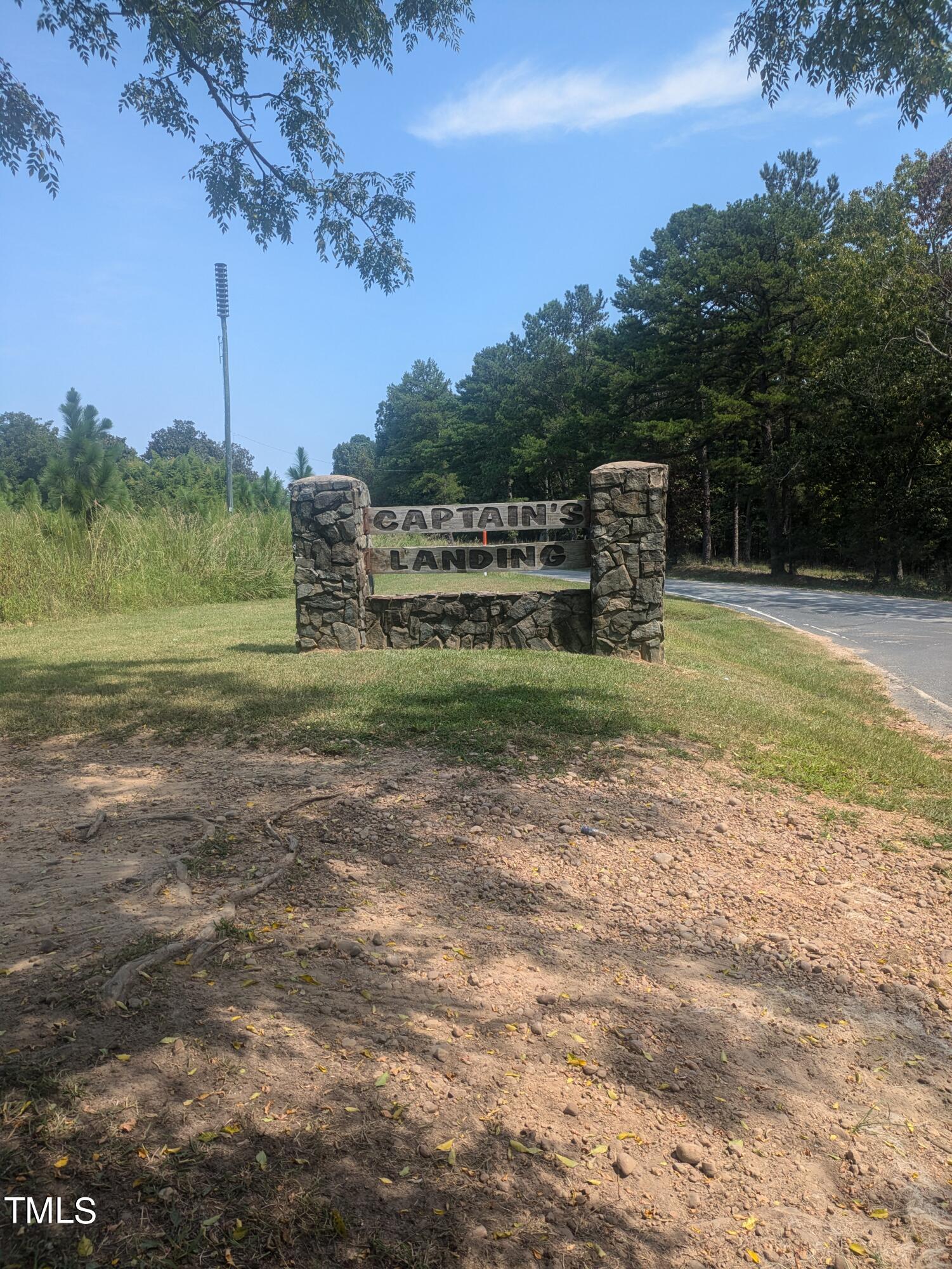 Photo 1 of 4 of 999 Natchez Trace land