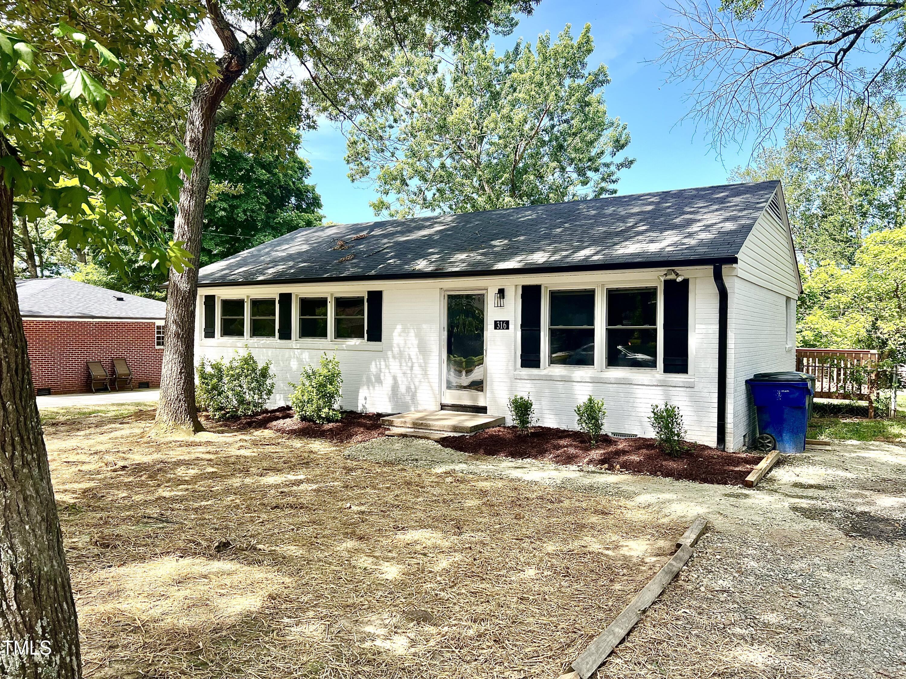 Photo 1 of 10 of 316 Clapp Street house