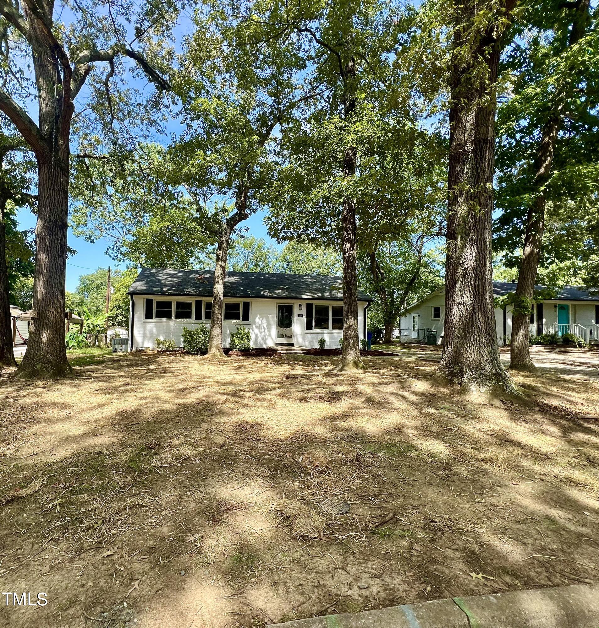 Photo 2 of 10 of 316 Clapp Street house