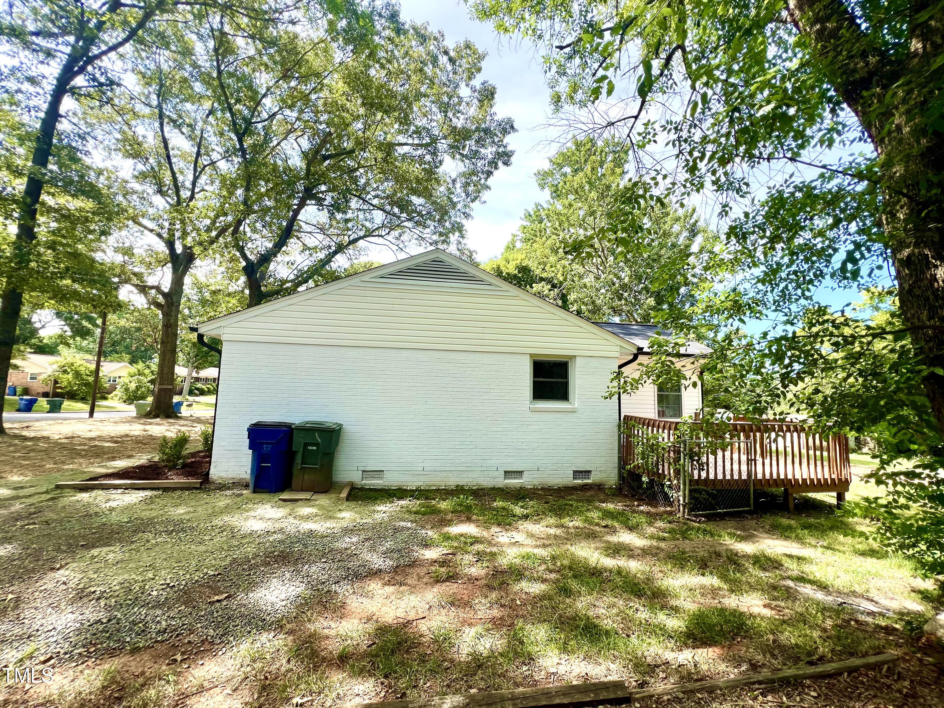 Photo 4 of 10 of 316 Clapp Street house