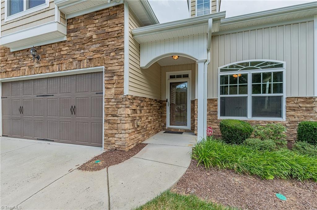 Photo 4 of 50 of 3799 Filton Drive townhome