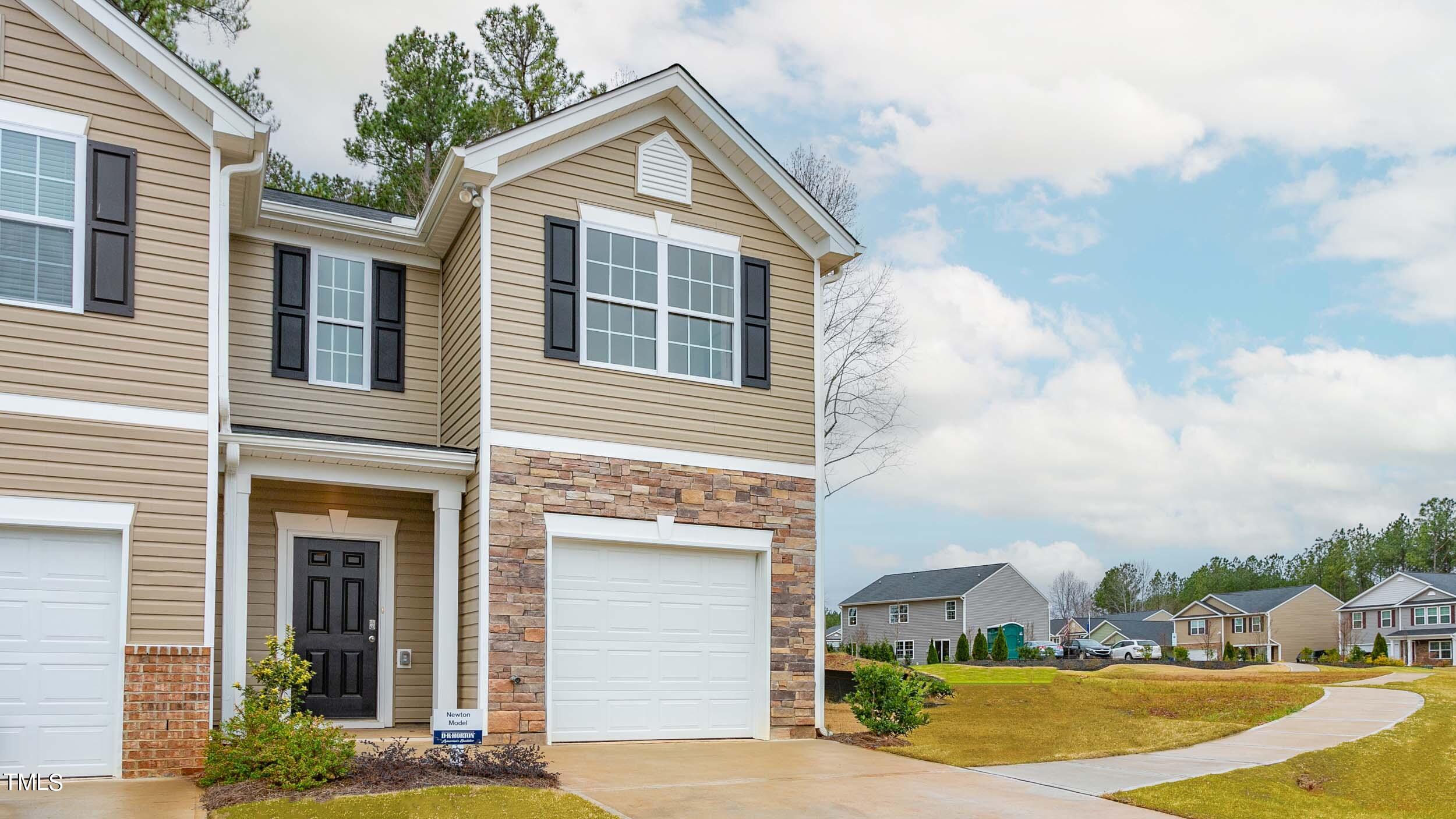 Photo 3 of 23 of 2825 Egert Drive townhome