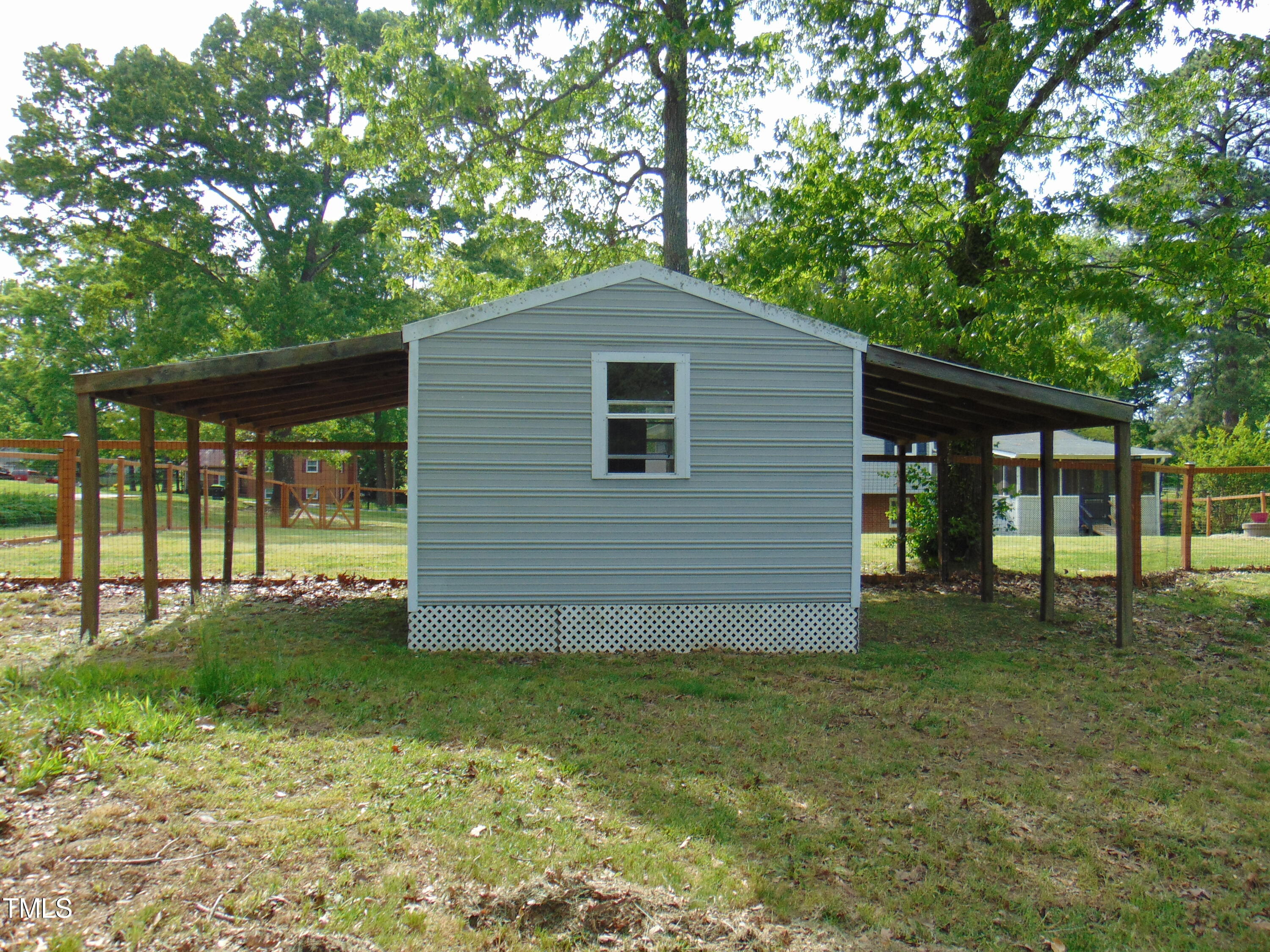 Photo 47 of 49 of 1224 Hedrick Drive house