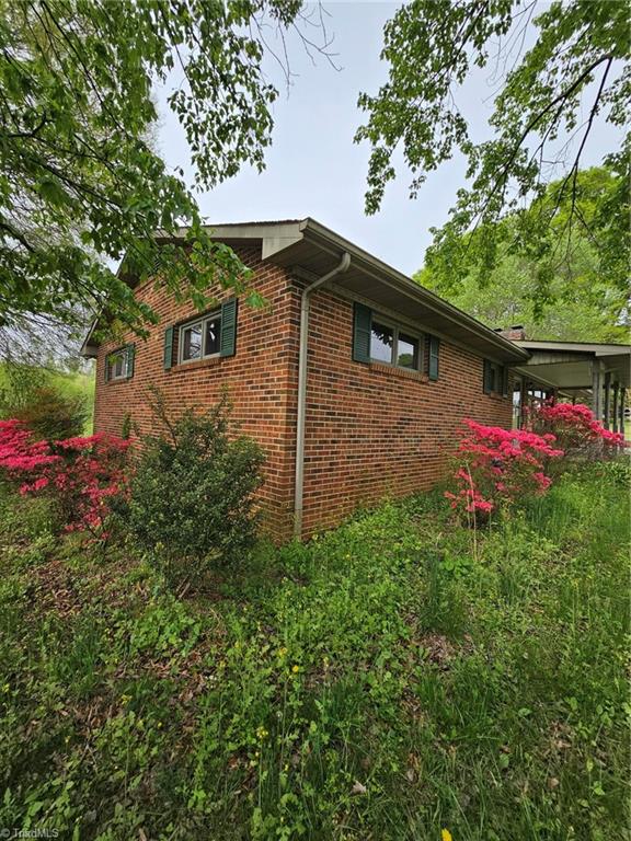 Photo 5 of 19 of 2720 NC Highway 67 house