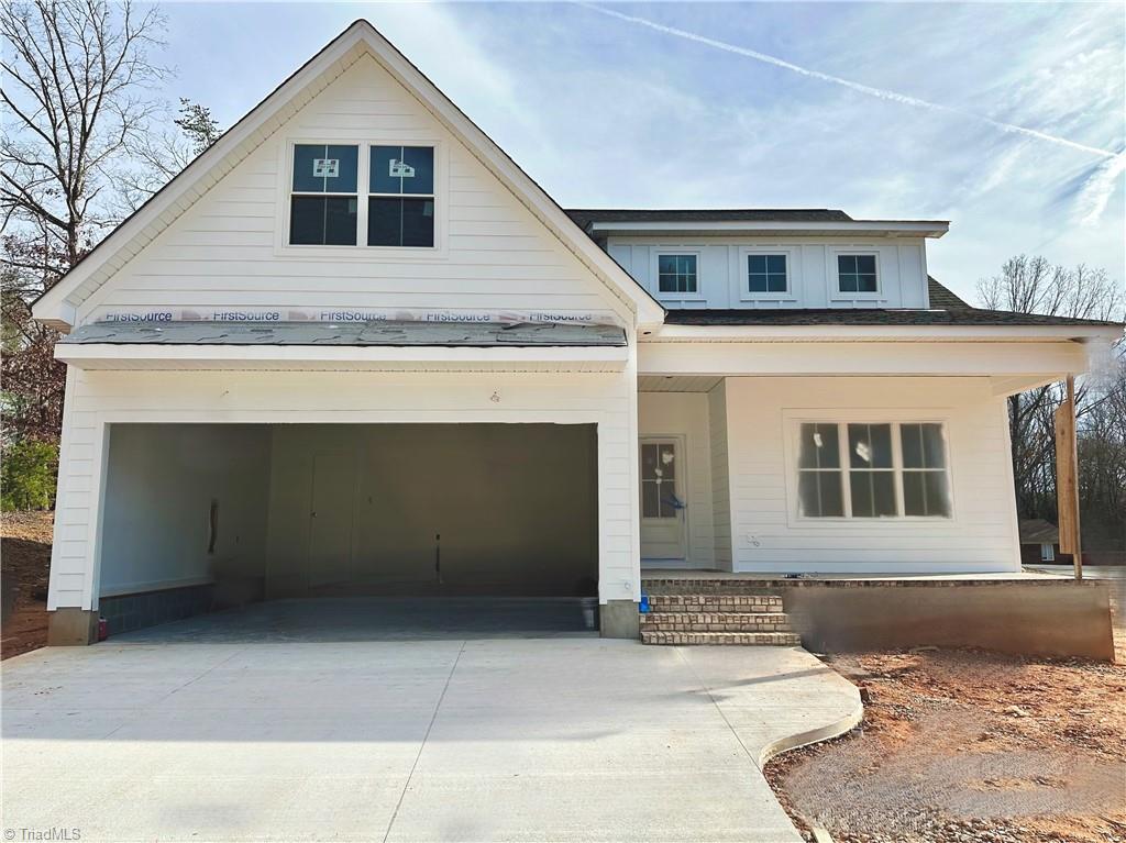 Photo 1 of 22 of 5920 Crossview Drive house