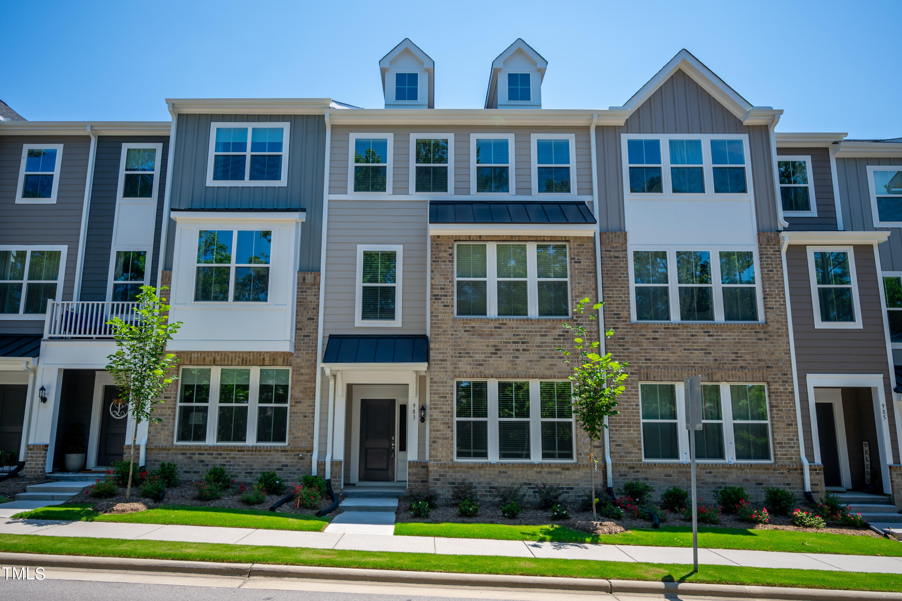 Photo 25 of 25 of 983 Parkstone Towne Boulevard townhome