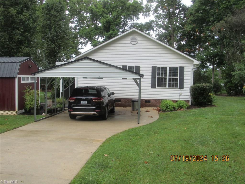 Photo 6 of 46 of 331 Waterway Drive house