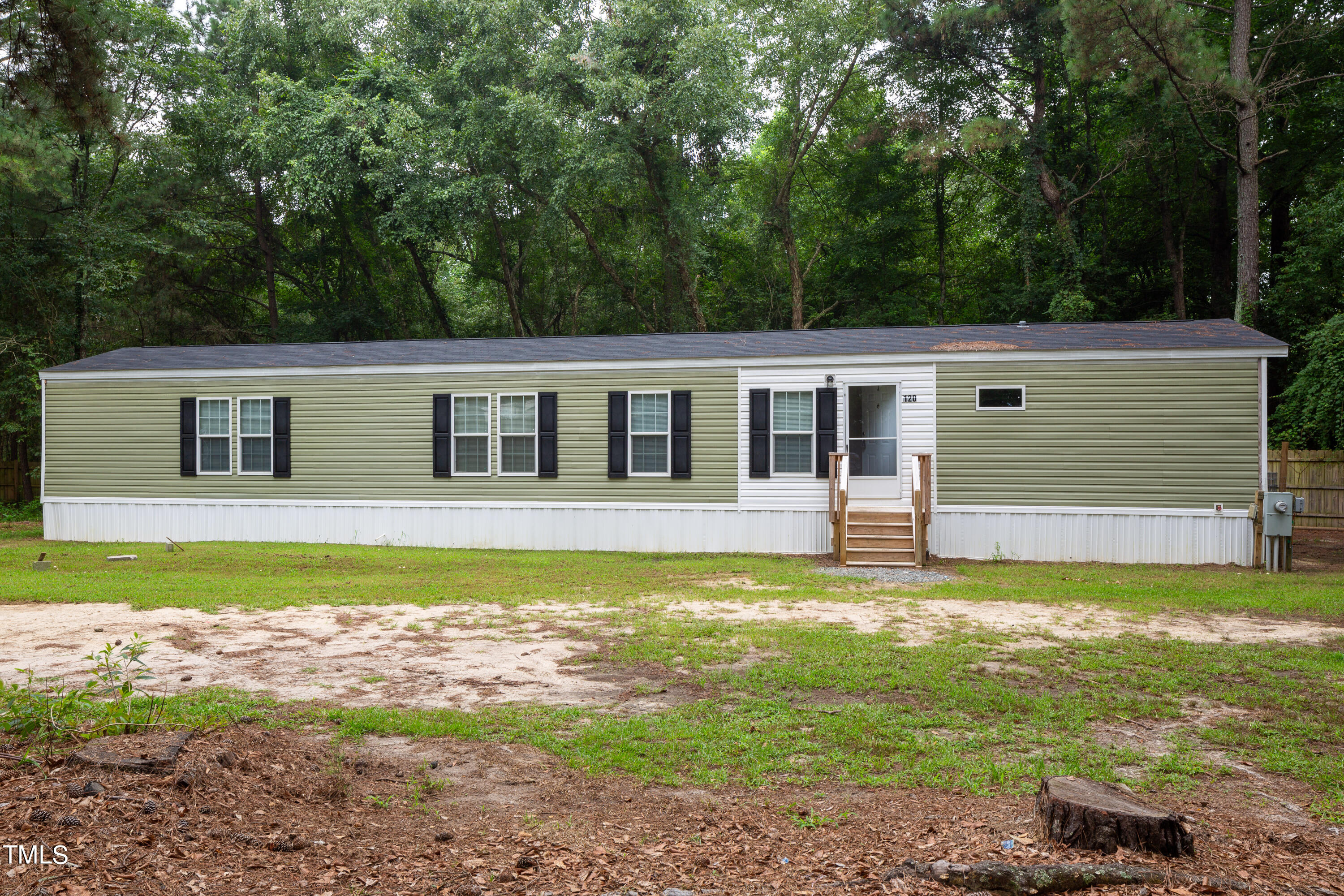 Photo 23 of 32 of 120 Nancy Lane Lane mobile home