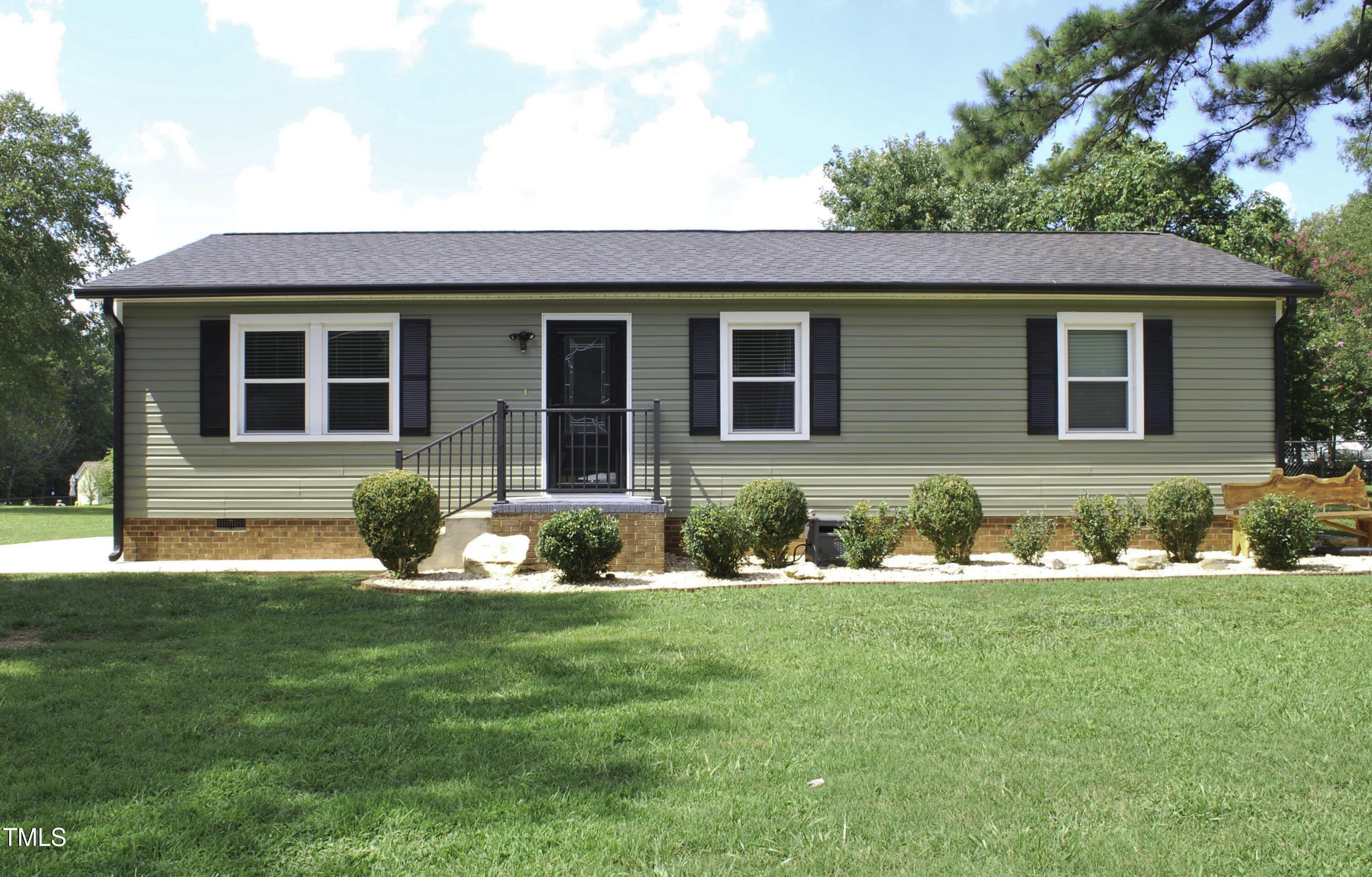 Photo 1 of 22 of 102 W Forrestwood Drive house