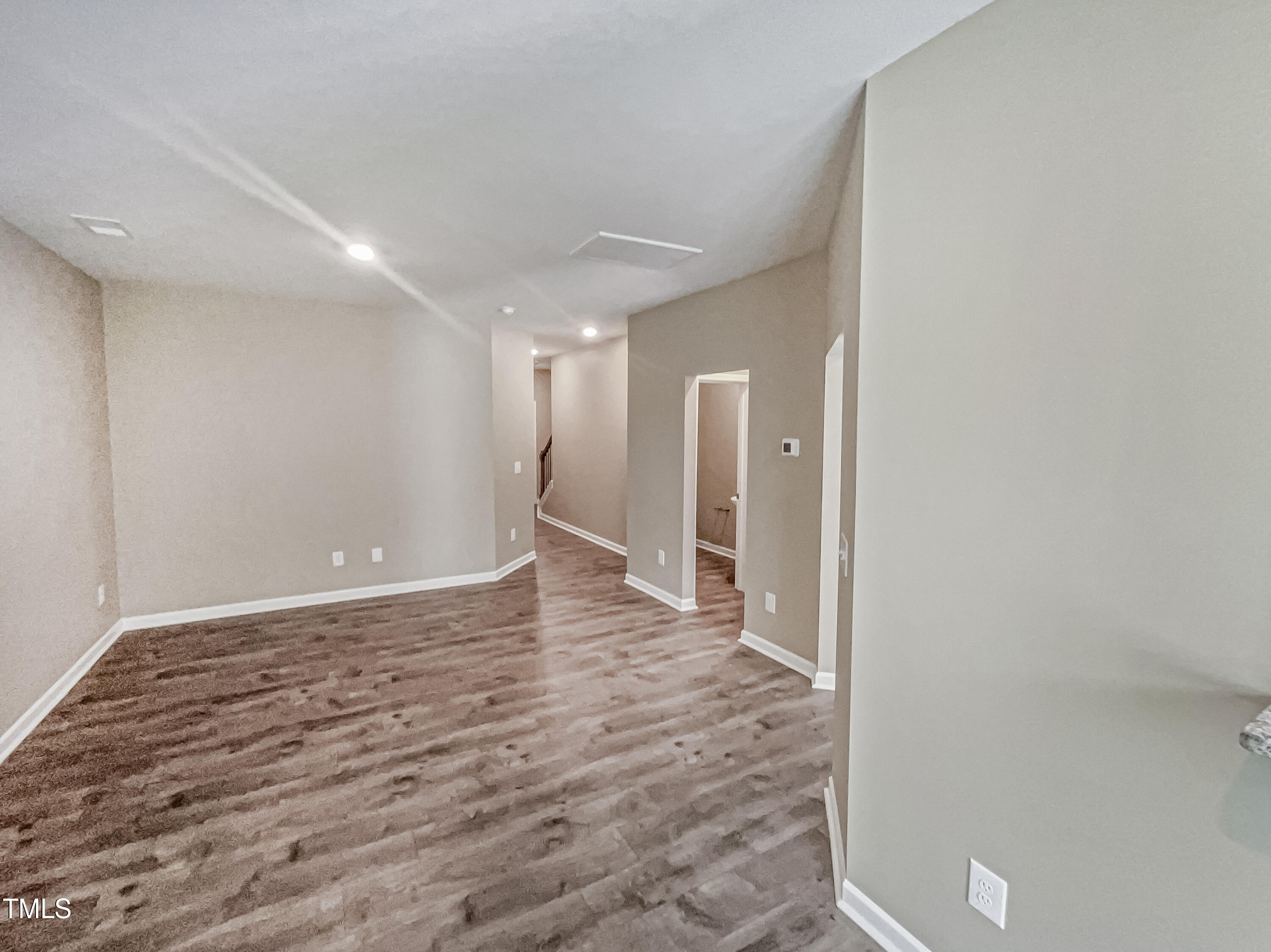 Photo 9 of 25 of 1135 Banworth Court townhome