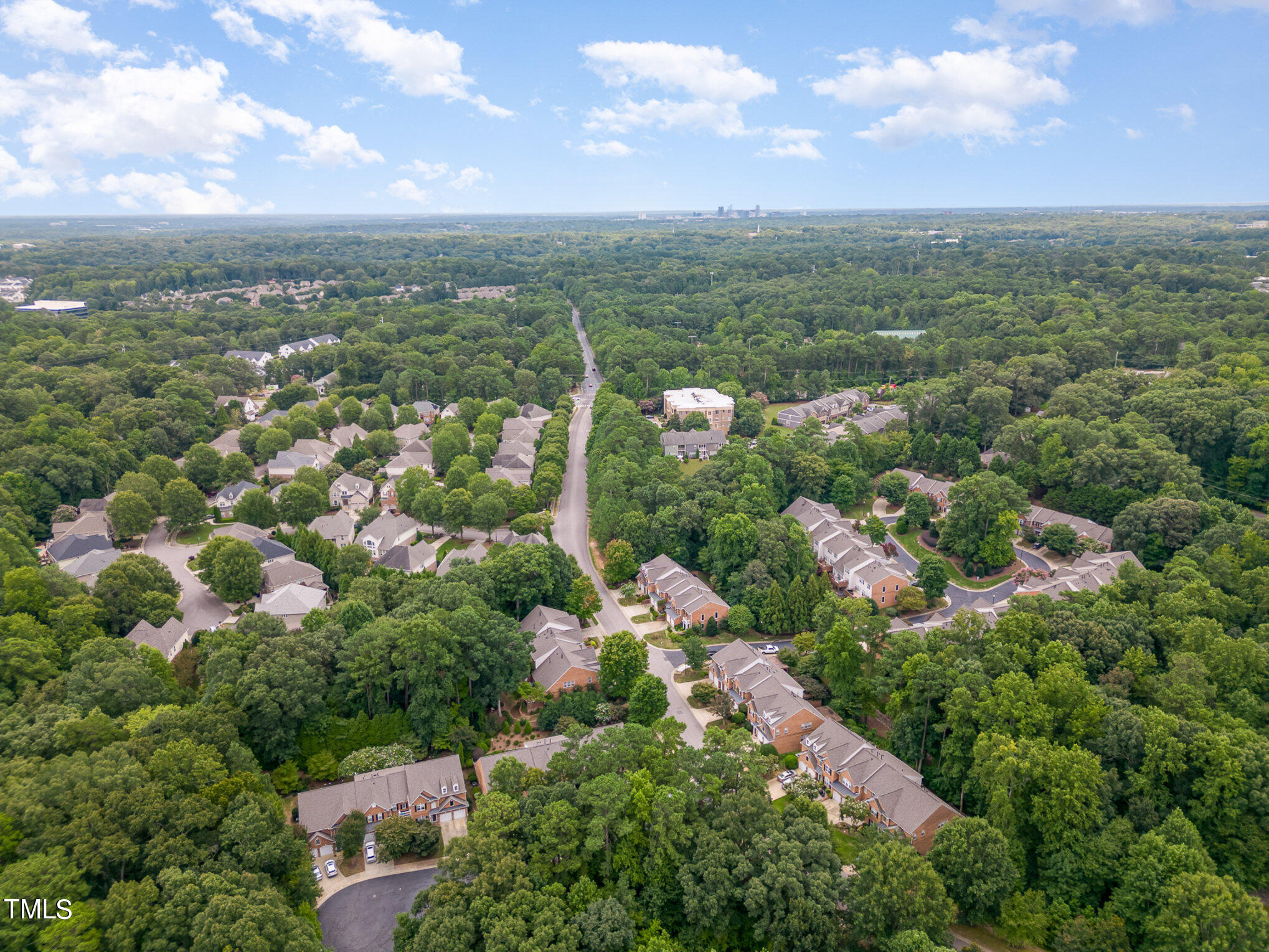 Photo 40 of 43 of 2500 Glen Eden Drive townhome