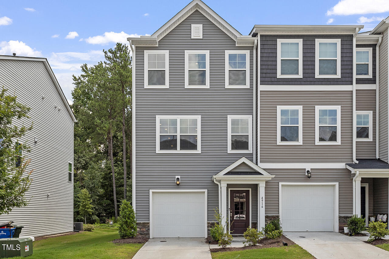 Photo 1 of 36 of 4916 Southern Magnolia Drive townhome