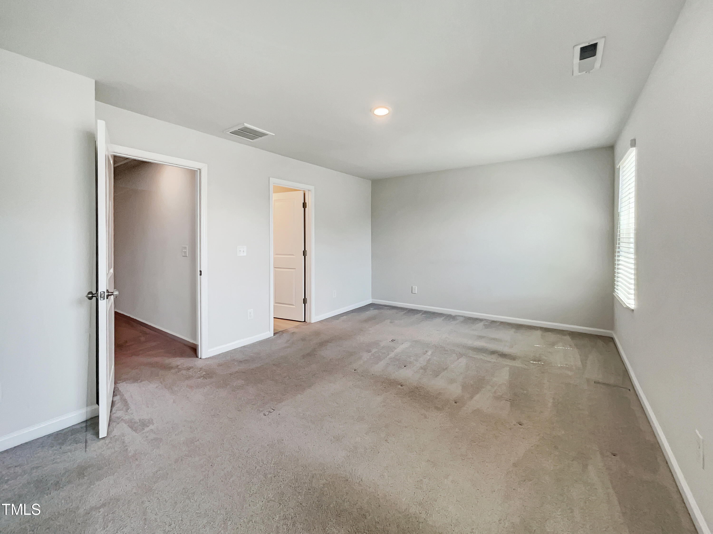 Photo 9 of 20 of 2559 Laurel Valley Way townhome