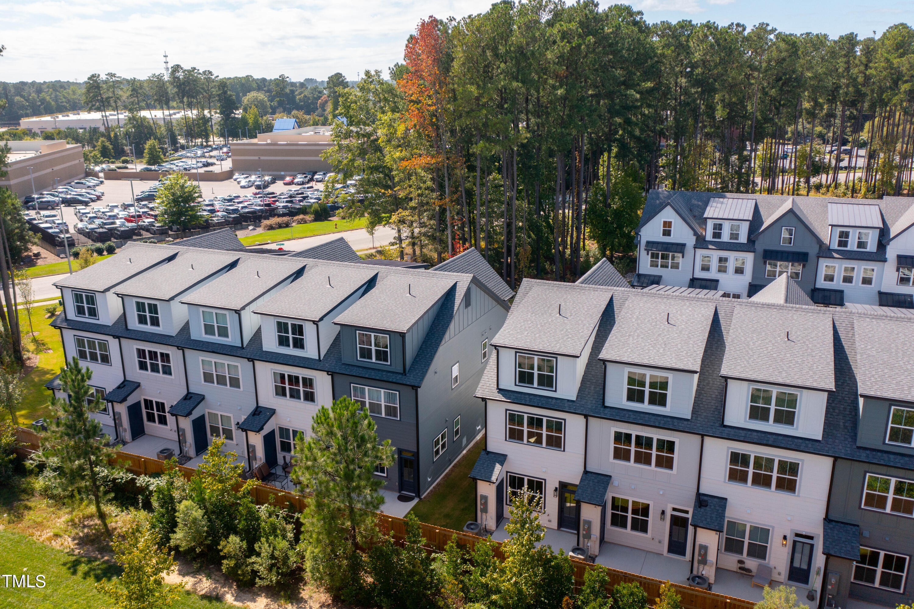 Photo 1 of 43 of 4810 Gossamer Lane 103 townhome