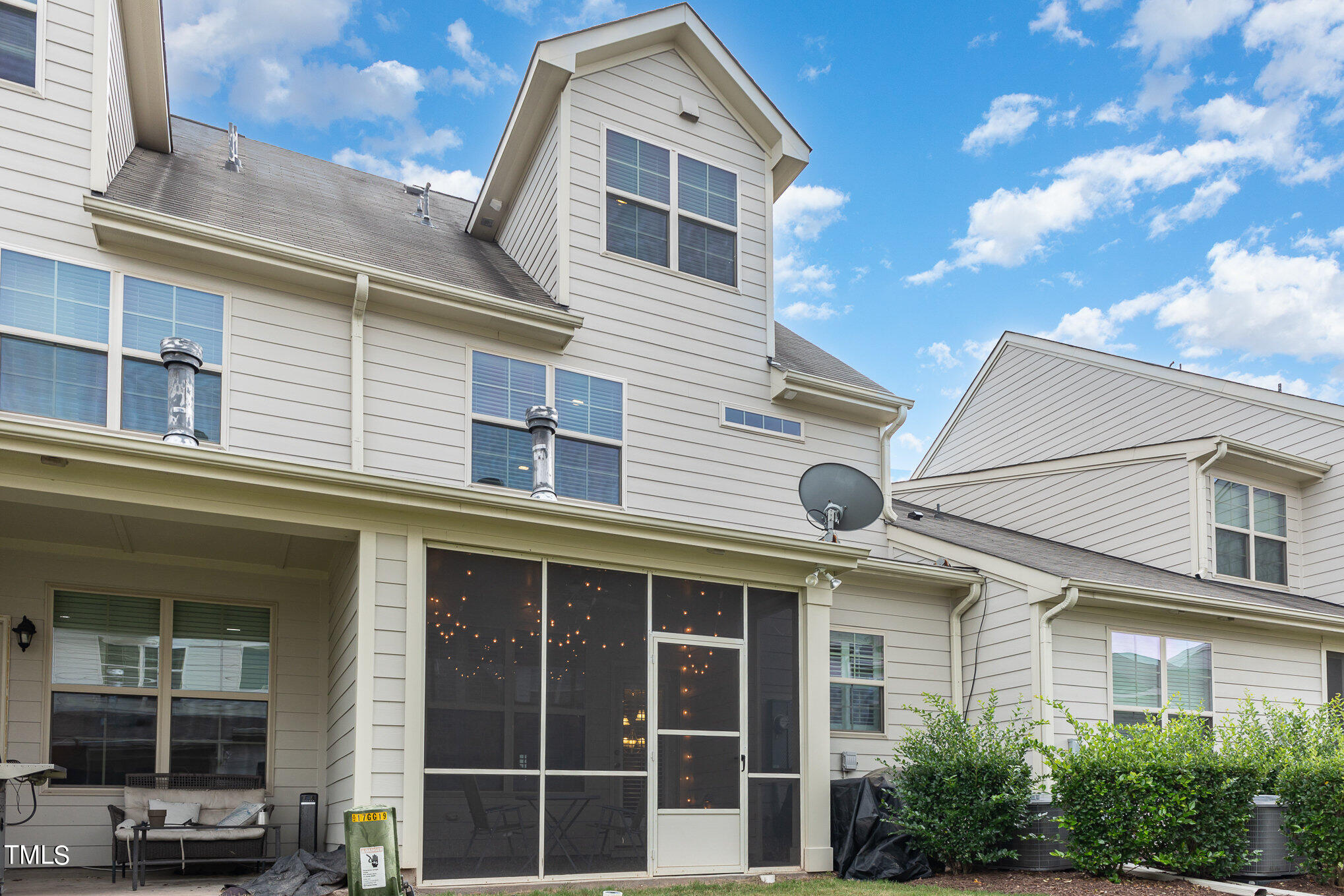 Photo 11 of 11 of 9306 Lennox Laurel Circle townhome