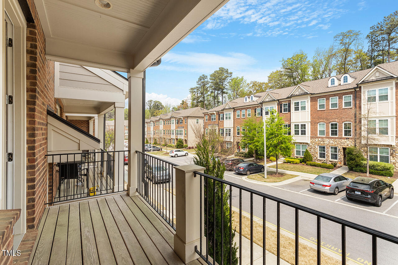 Photo 7 of 37 of 836 Bankston Woods Way townhome