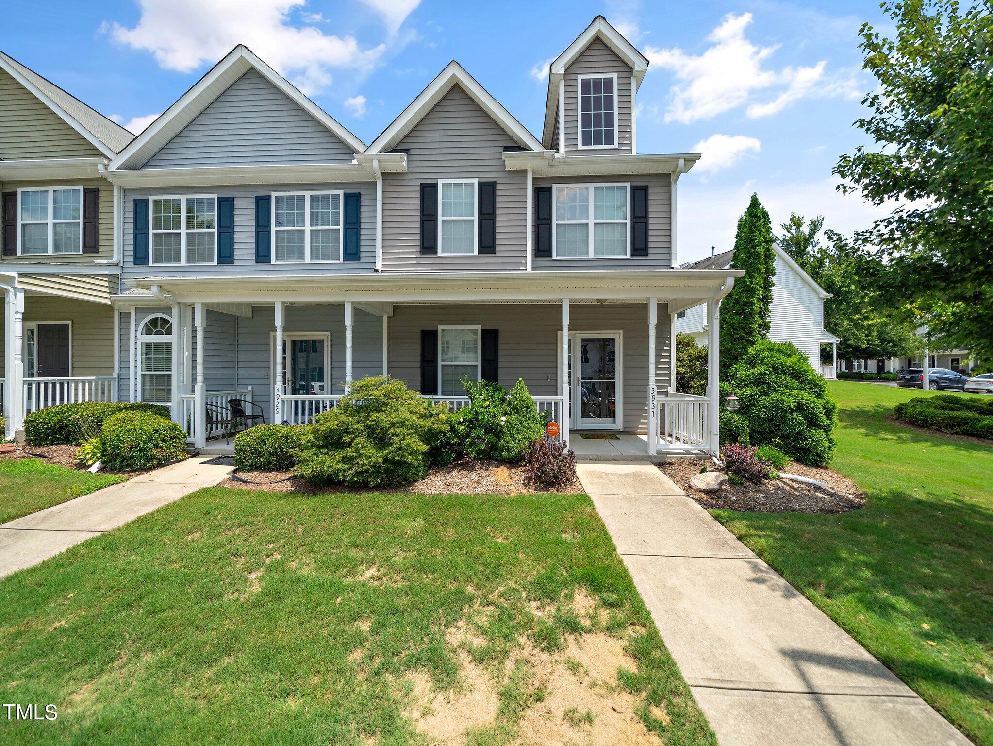 Photo 1 of 28 of 3931 Volkswalk Place townhome