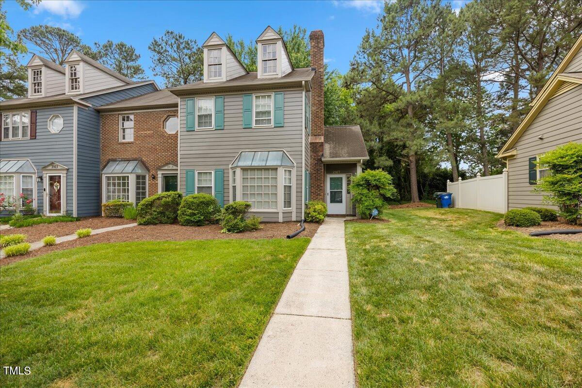 Photo 1 of 19 of 2927 Faversham Place townhome