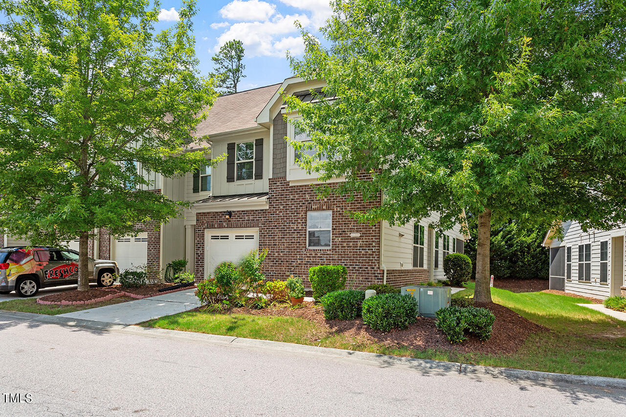 Photo 1 of 37 of 9911 Lynnberry Place townhome