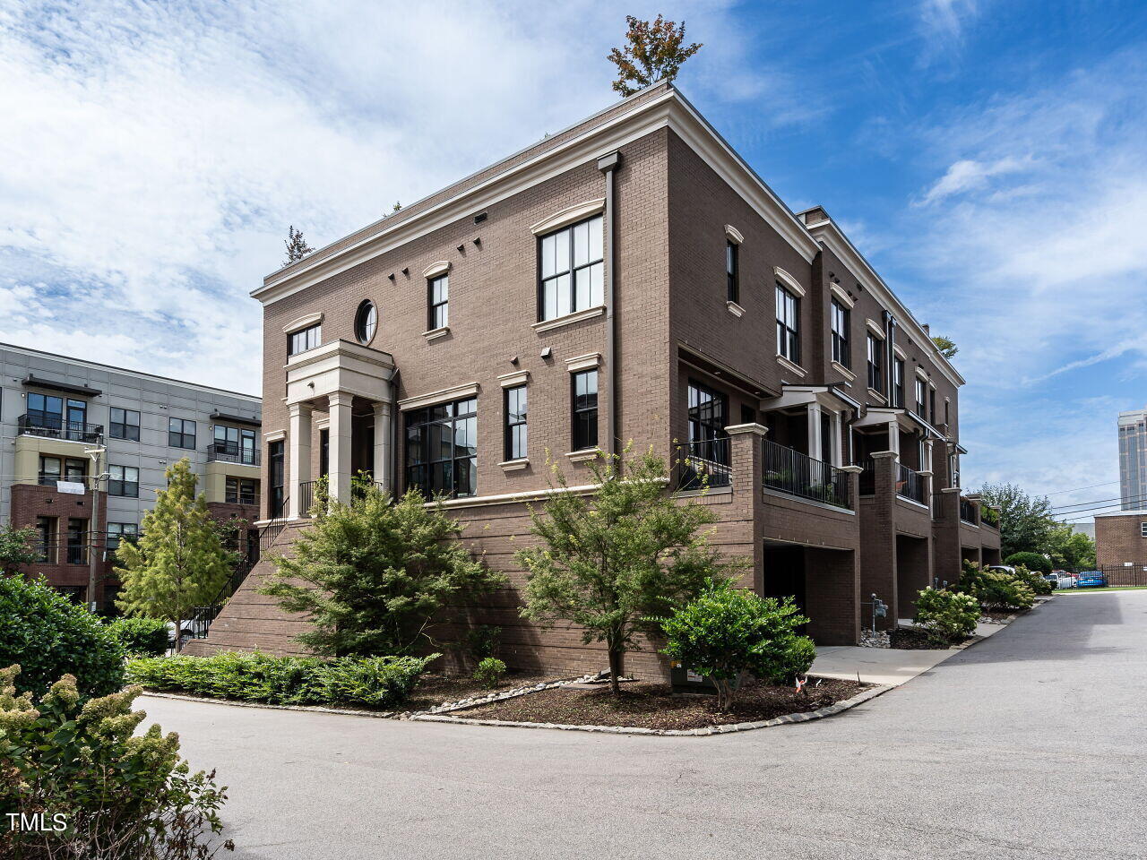 Photo 45 of 46 of 417 E Hargett Street townhome