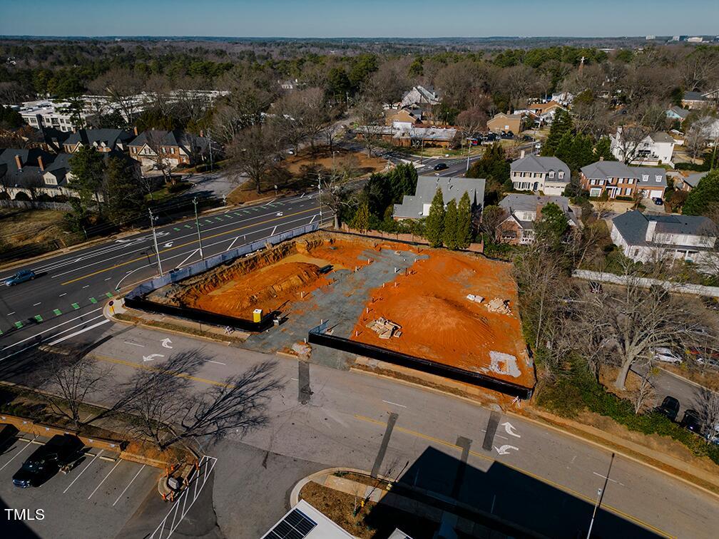 Photo 15 of 23 of 1305 Chamblee Hill Court townhome