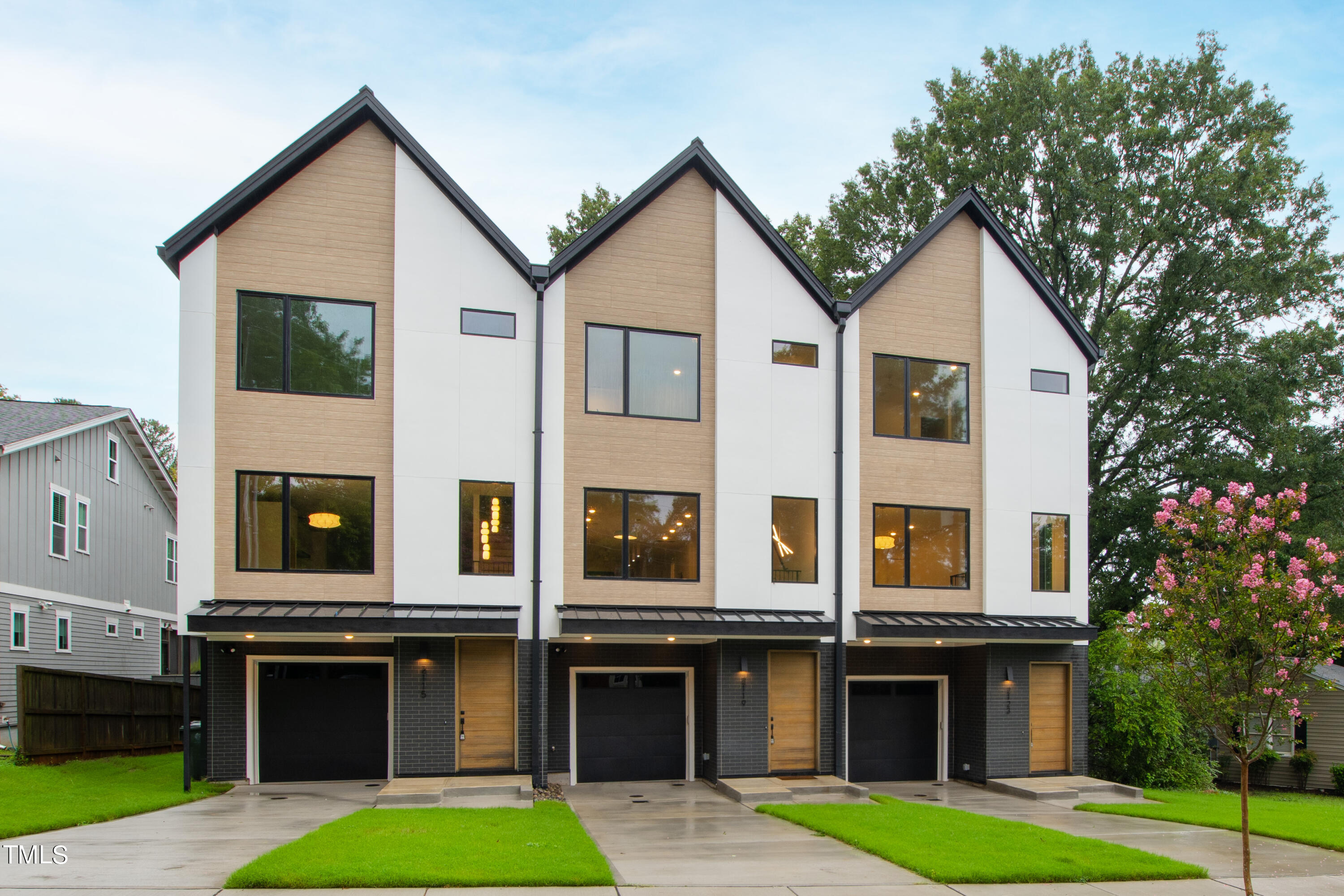 Photo 74 of 75 of 2119 Brewer Street townhome