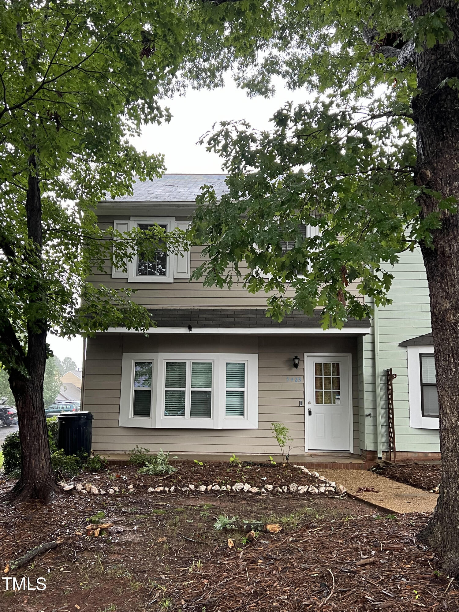 Photo 1 of 12 of 5423 Pine Top Circle townhome