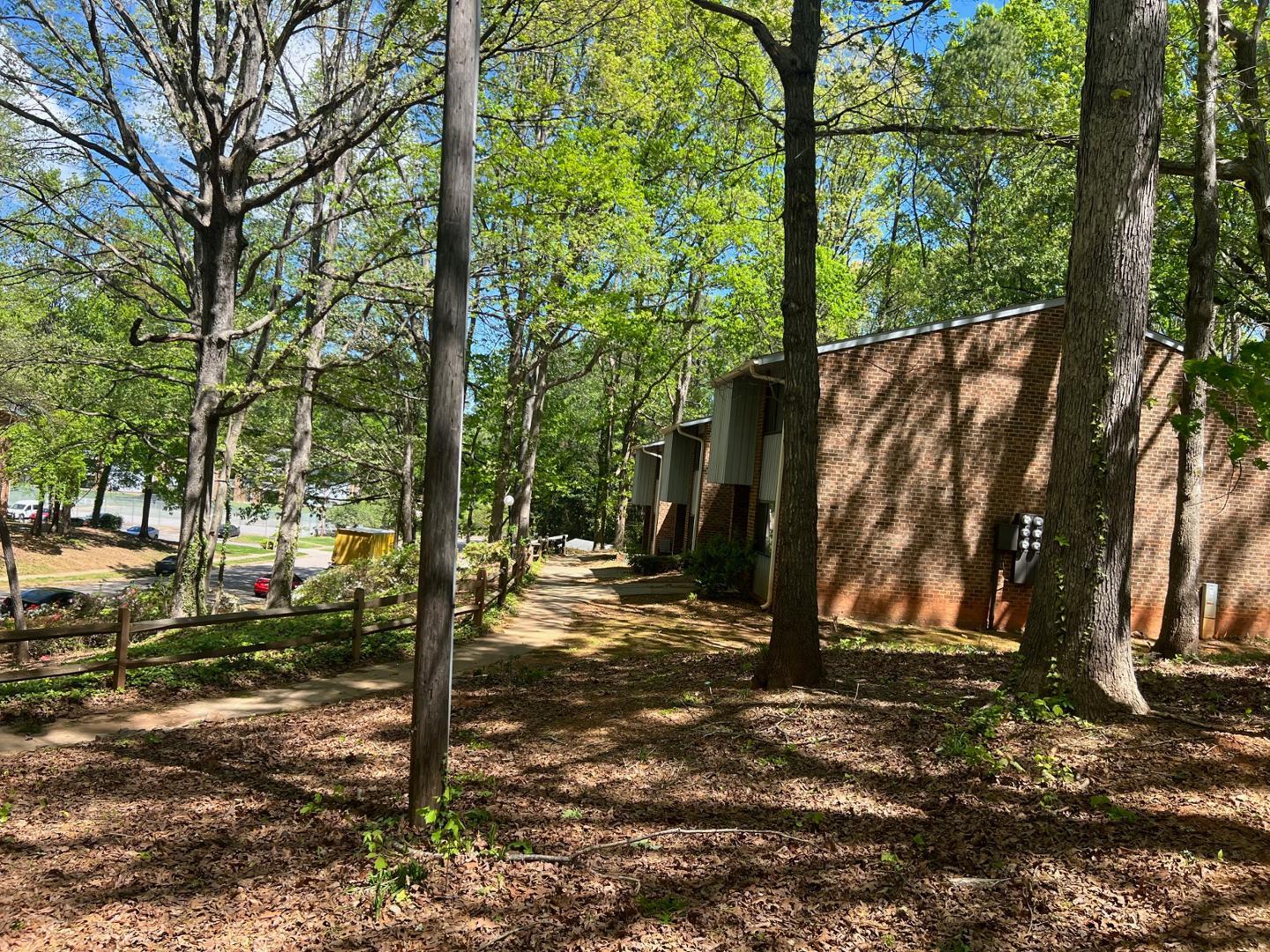 Photo 9 of 9 of 1135 Schaub Drive townhome