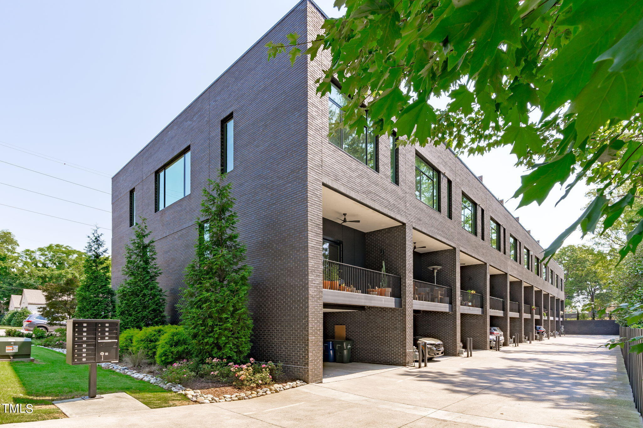 Photo 48 of 49 of 2329 Clark Avenue townhome