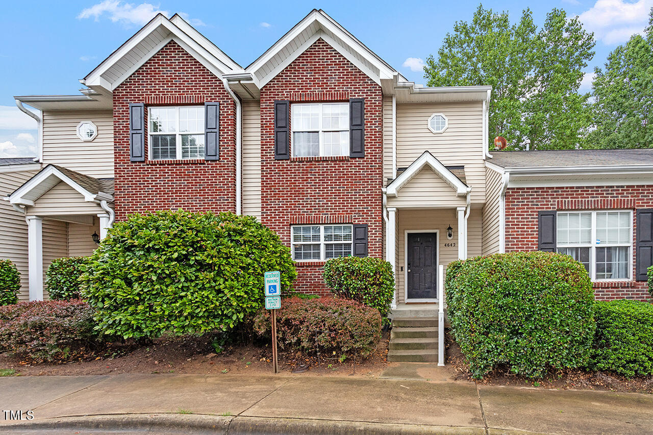 Photo 1 of 27 of 4642 Centrebrook Circle townhome