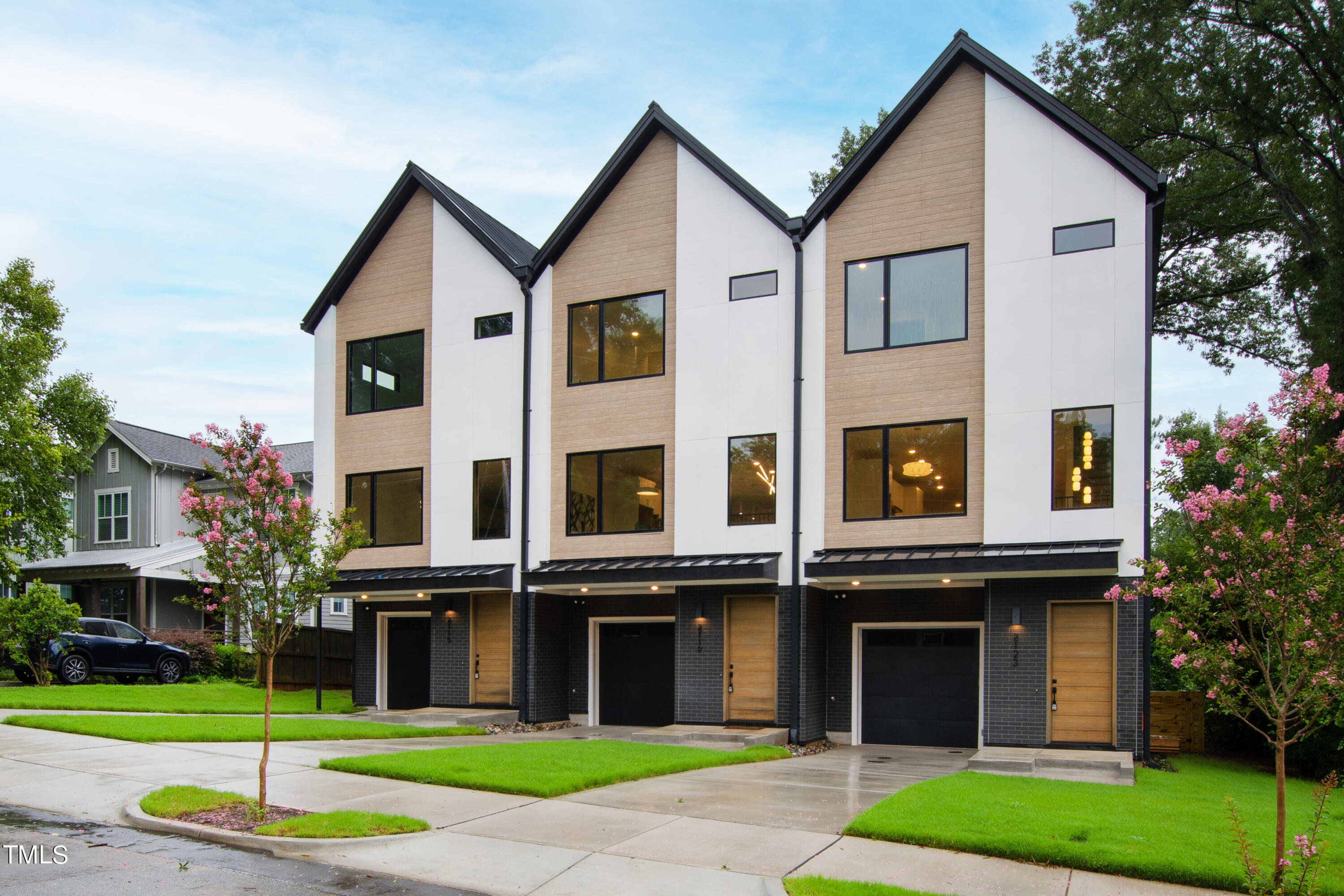 Photo 54 of 54 of 2123 Brewer Street townhome