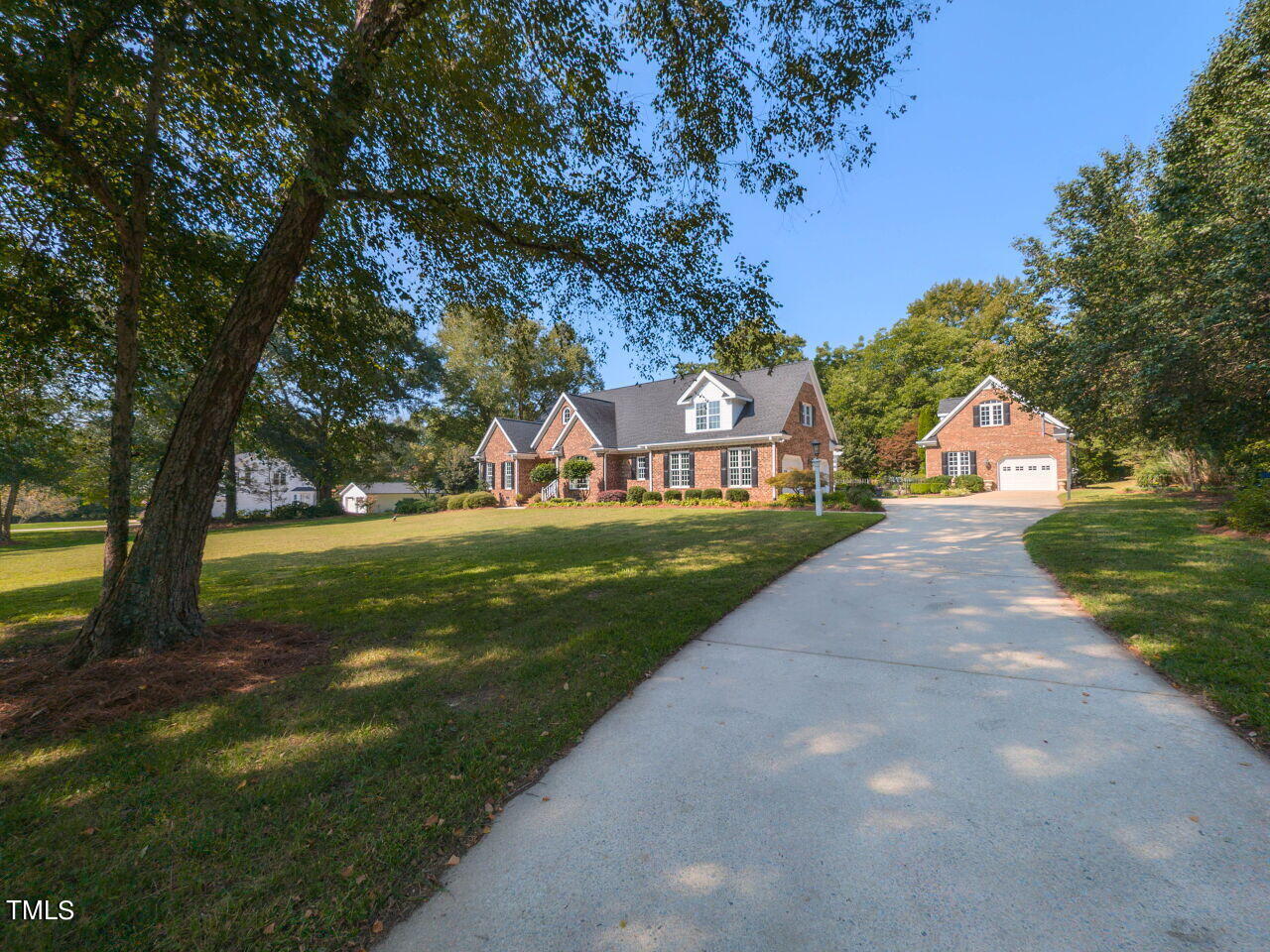 Photo 4 of 68 of 9404 Middleberry Lane house