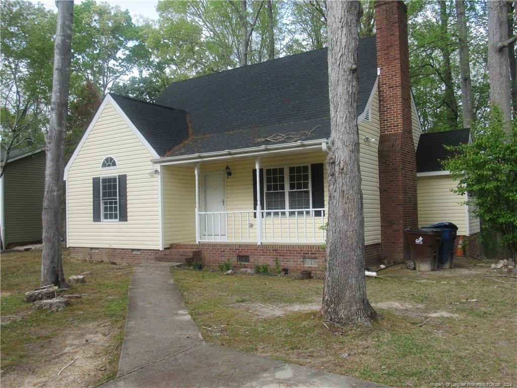 Photo 2 of 23 of 1700 Wood Ridge Drive house