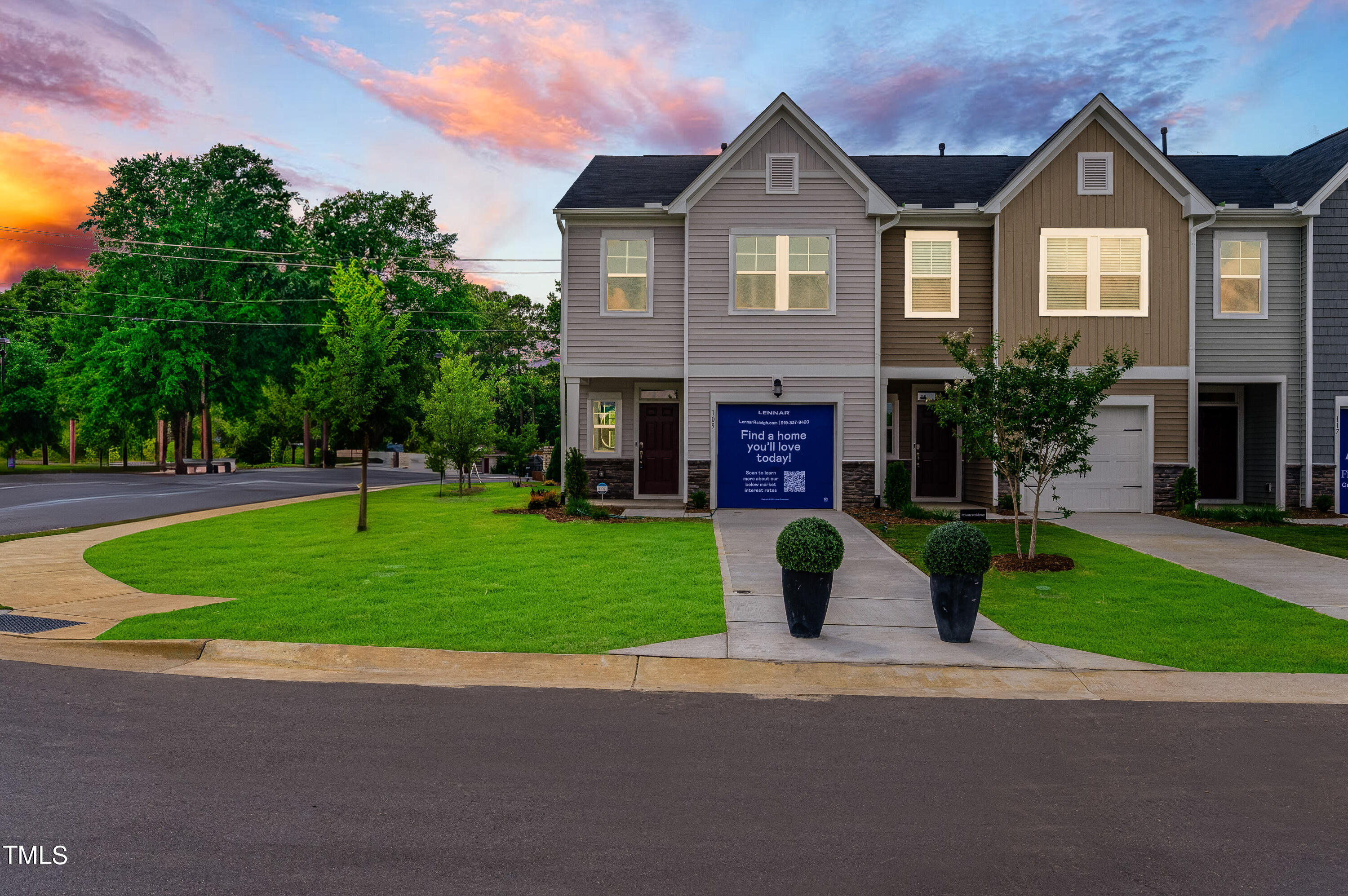 Photo 1 of 31 of 237 Peebles Drive 62 townhome