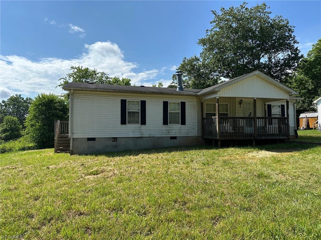 Photo 1 of 5 of 100 Springs Court mobile home