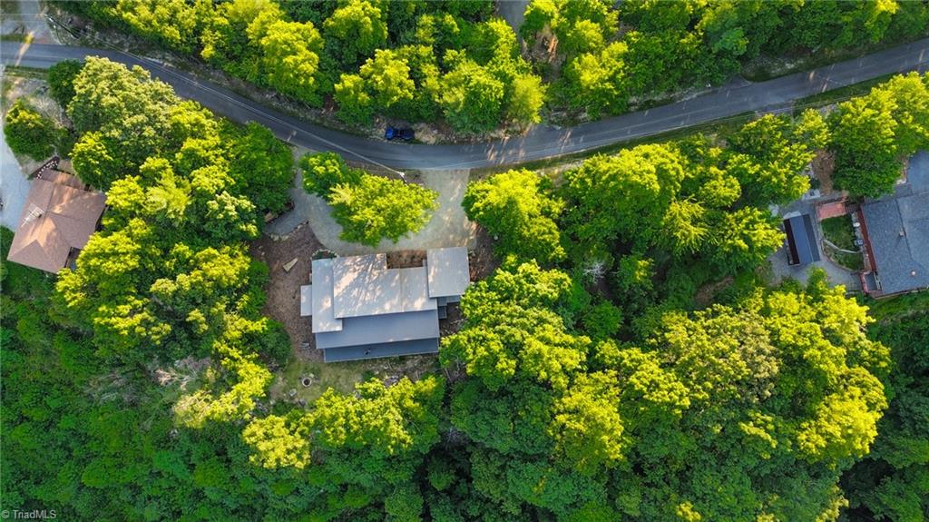 Photo 5 of 49 of 1465 Greenstreet Drive house